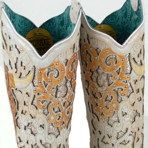 Corral A4408 Ladies Bull Skull Embroidery And Glitter Inlay Boots - Picture 9 of 15